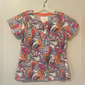 Like new Vera Bradley women’s scrub top, XS